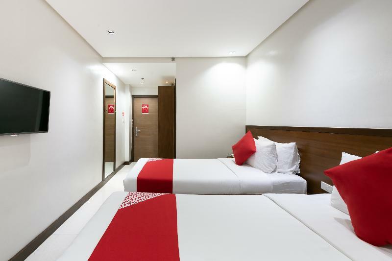 West Makati Hotel Makati City Extérieur photo